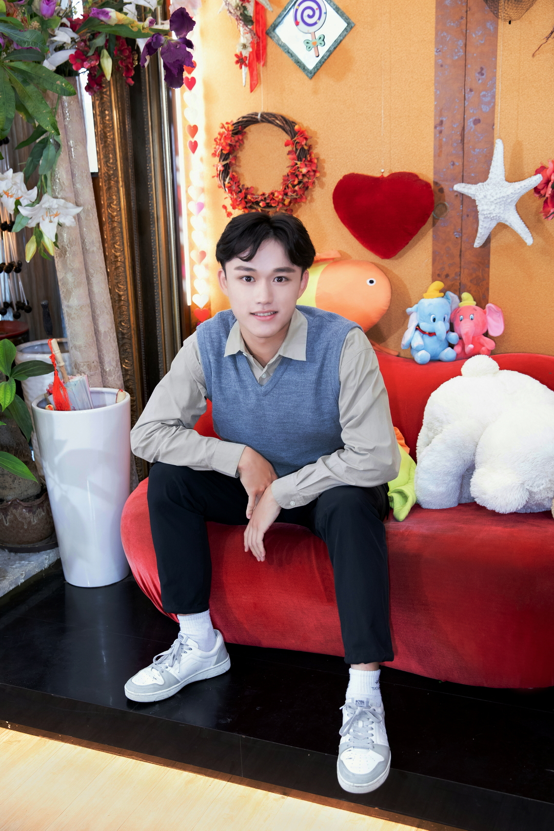 真愛婚禮 預約試穿 Contact Booking LEEHI 彰化 2025